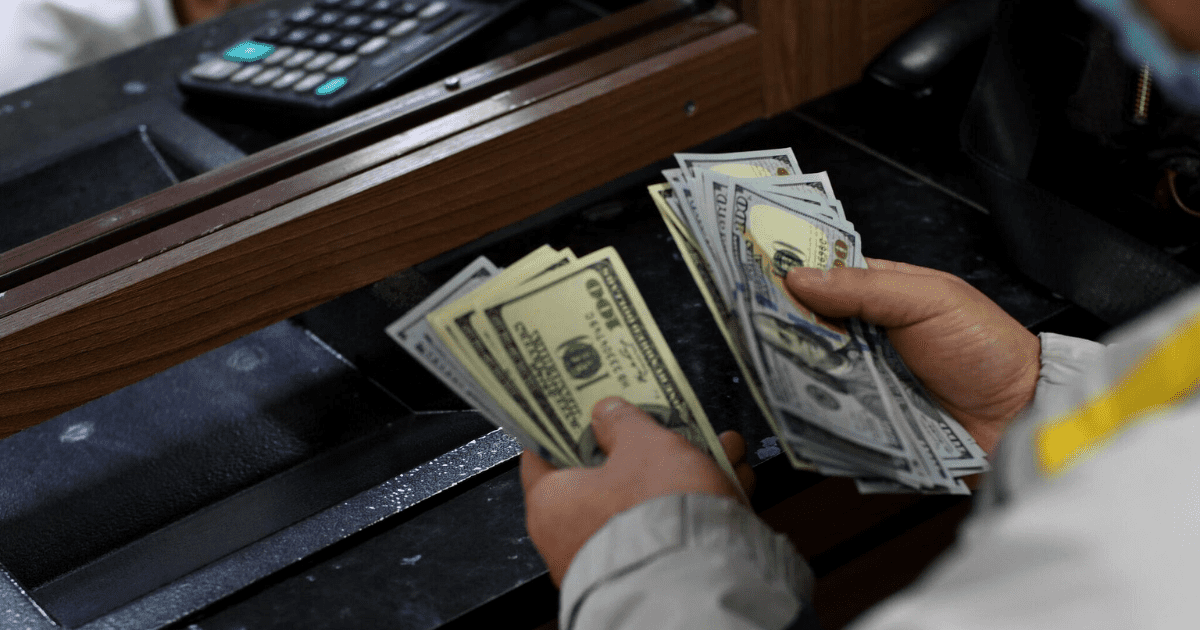 Нацбанк оштрафовал обменщиков на 555 тысяч сомов с начала года