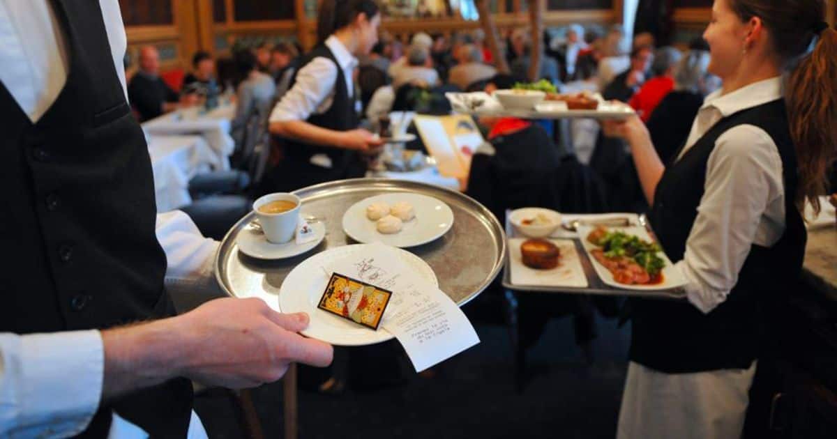 ЖК утвердил ставки единого налога для кафе и ресторанов