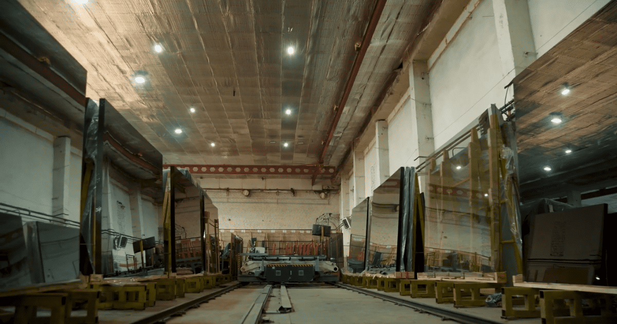 Завод «Гласслэнд компани» увеличил объемы производства в два раза за последние полтора года