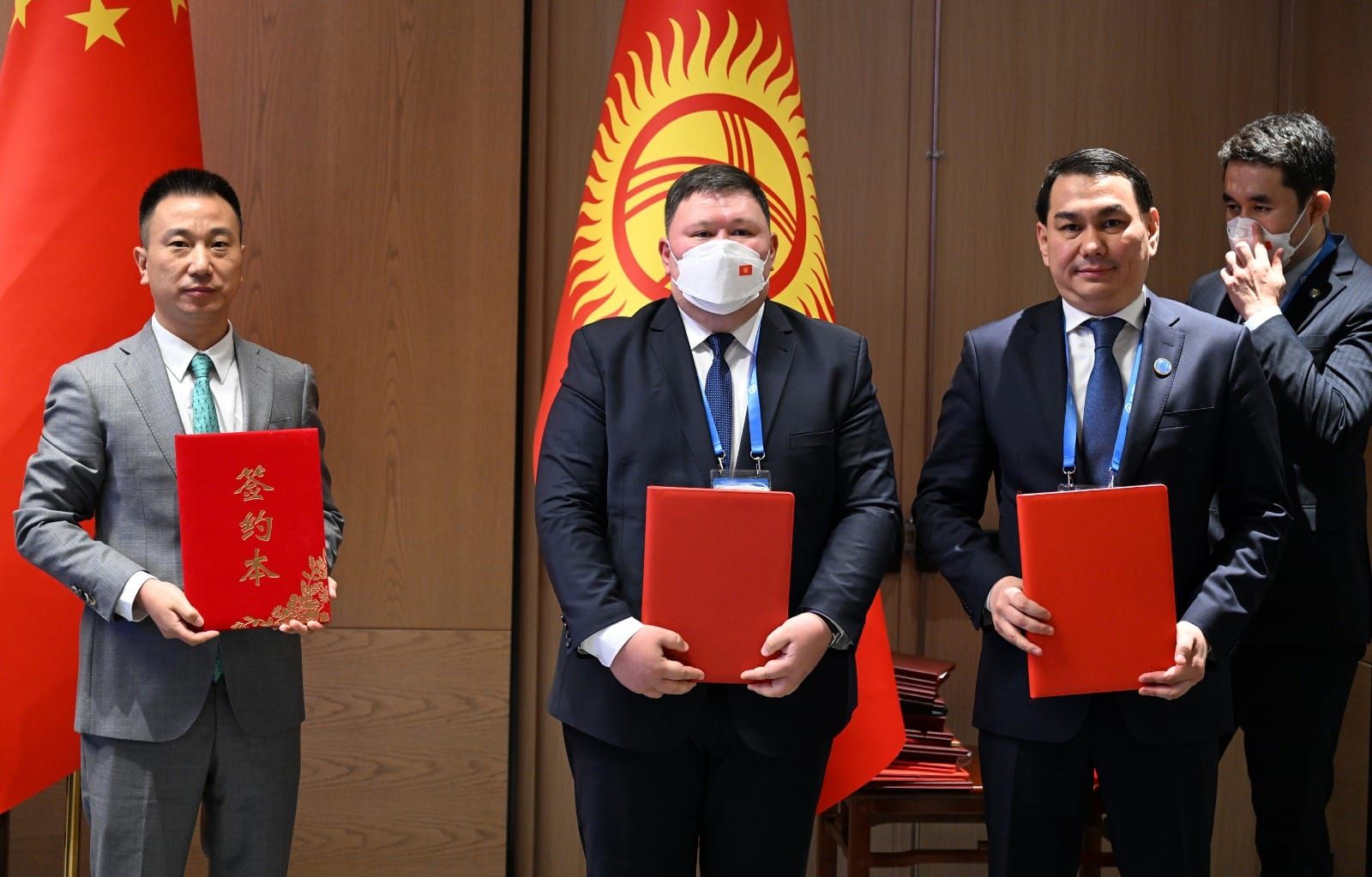 «Кыргыз почтасы» будет продвигать экспорт кыргызской продукции в Китае