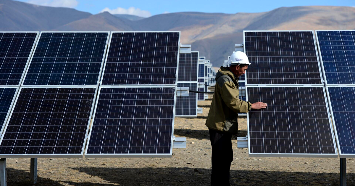 Китайские компании построят на Иссык-Куле солнечную электростанцию