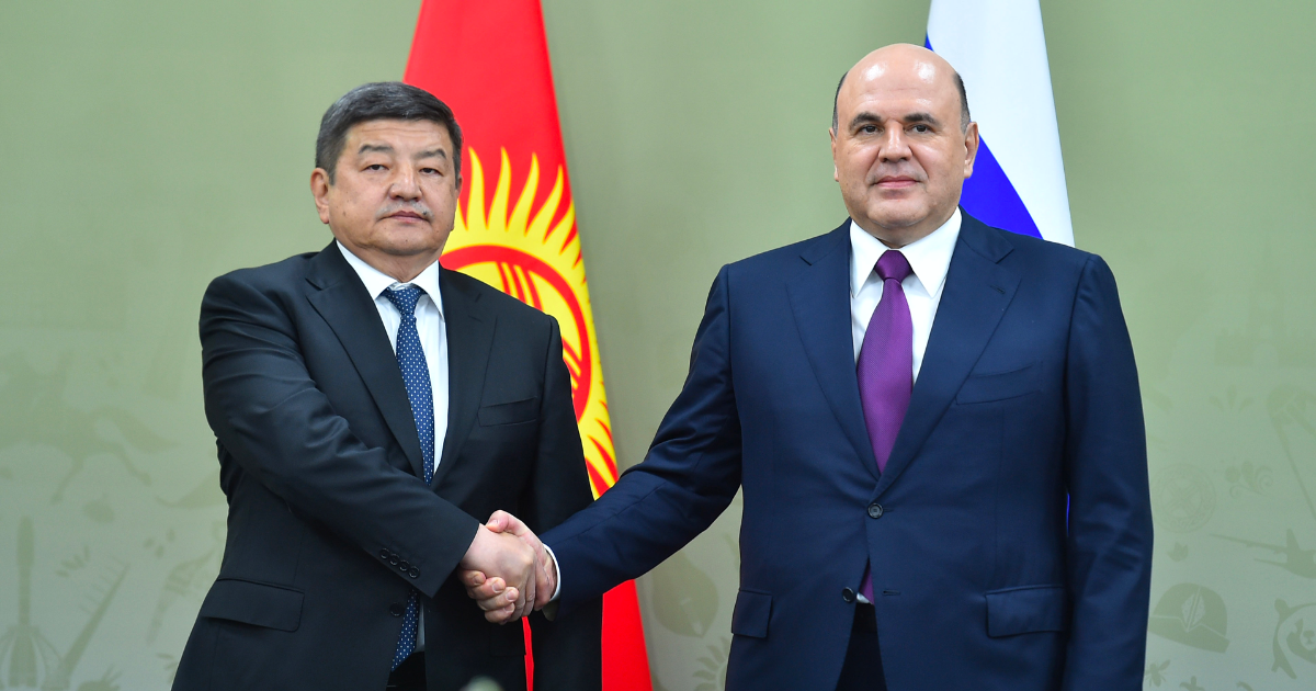 Акылбек Жапаров предложил открыть филиалы российских вузов в Кыргызстане